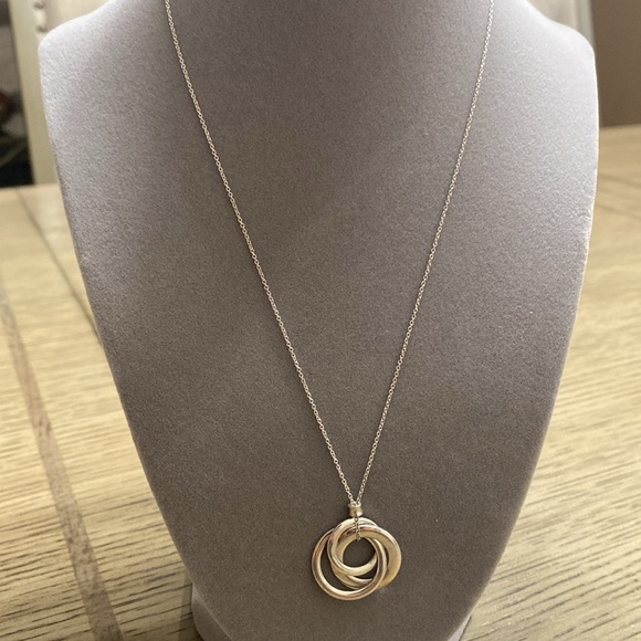 Tiffany Interlocking Circles Necklace - Picture 2 of 4